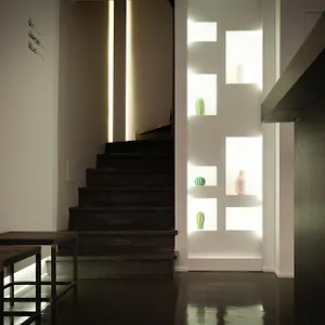 https://mutinasuites.emilia-romagnahotels.net